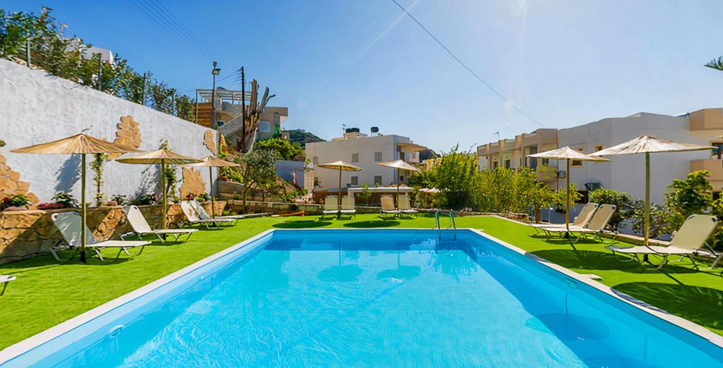 Triton Hotel 4*