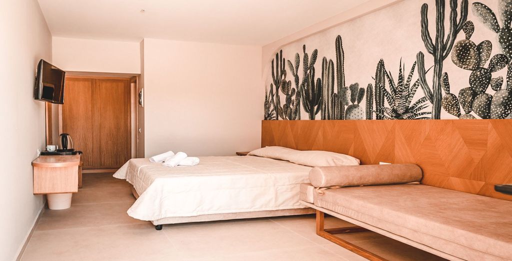 Malia Bay Beach Hotel & Bungalows 4*