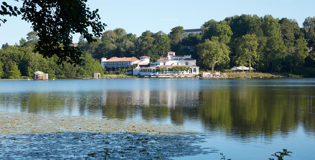 Chateau De Brindos 5*