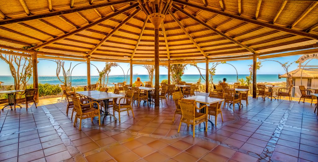SBH Taro Beach Hotel 4*