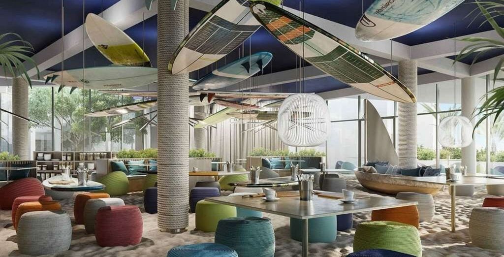 Mövenpick Resort Al Marjan Island 5*