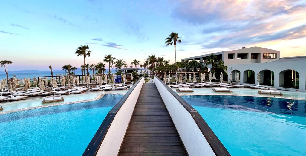 Laur Hotels 5*