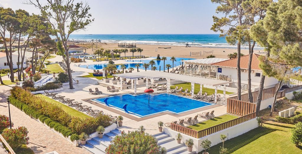 Azul Beach Resort 4*