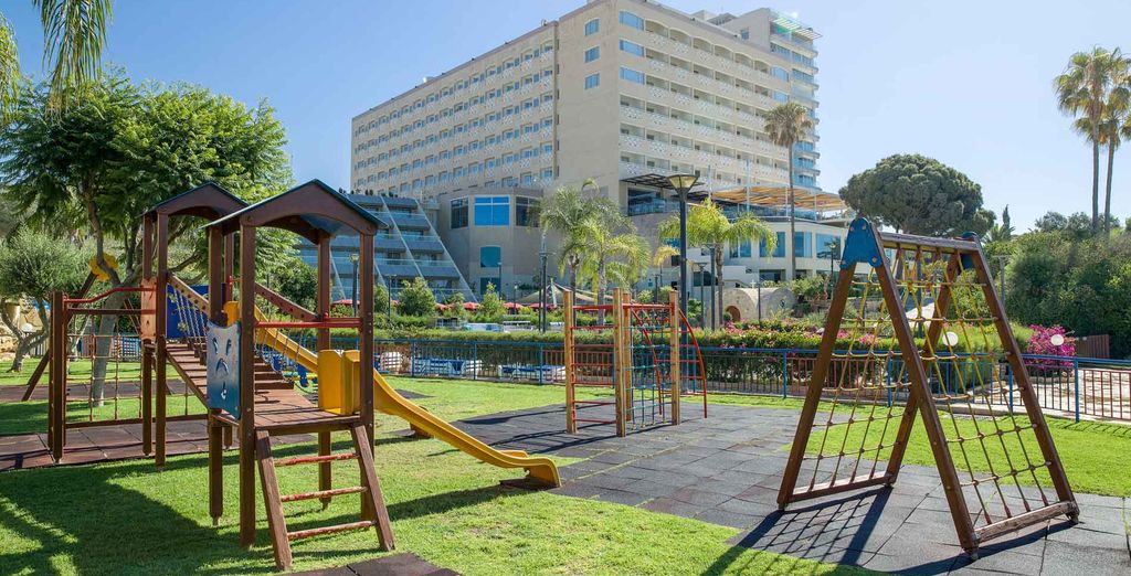  St Raphael Resort 5*