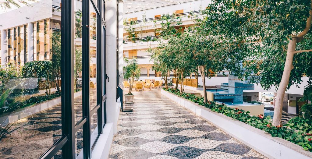 Muthu Oura Praia Hotel 4*