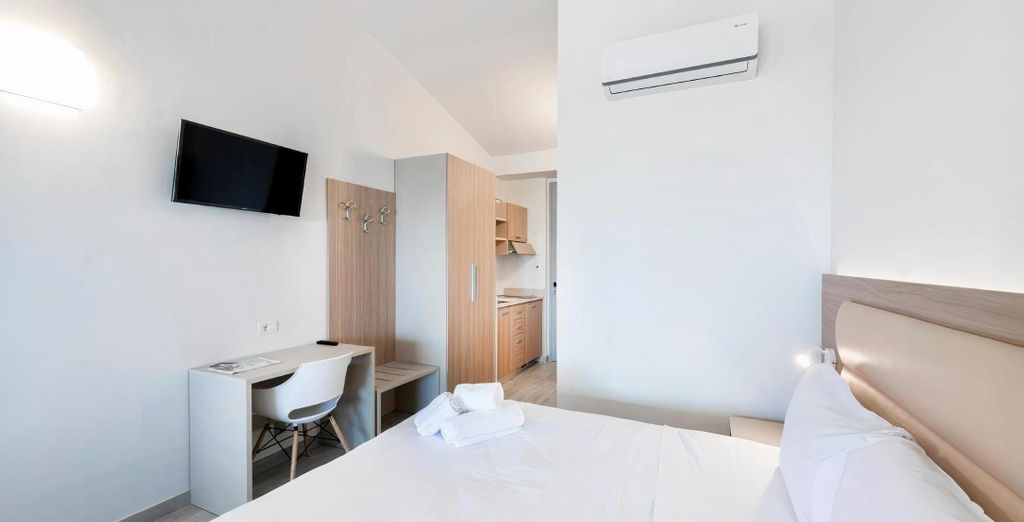 Desenzano Lake Village 4*