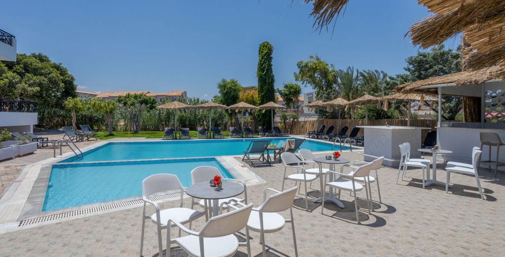 Naiades Hotel 4*