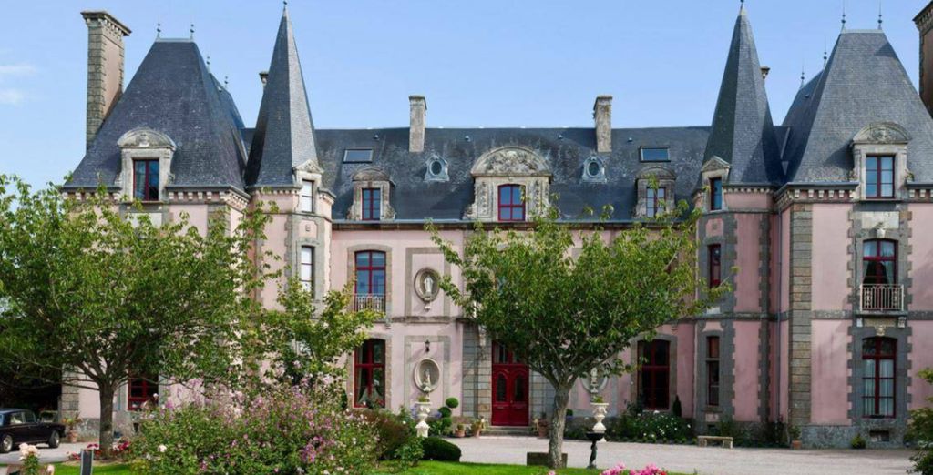 Château Hôtel du Colombier 4*