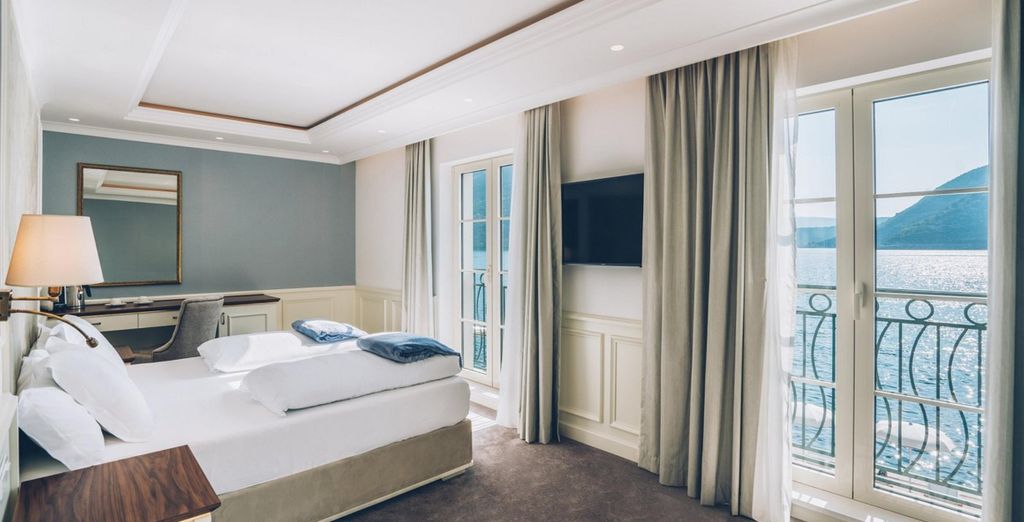 Heritage Grand Perast 5*