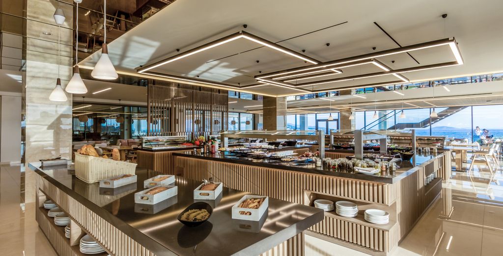 AMMOA Luxury Hotel & Spa Resort 5*