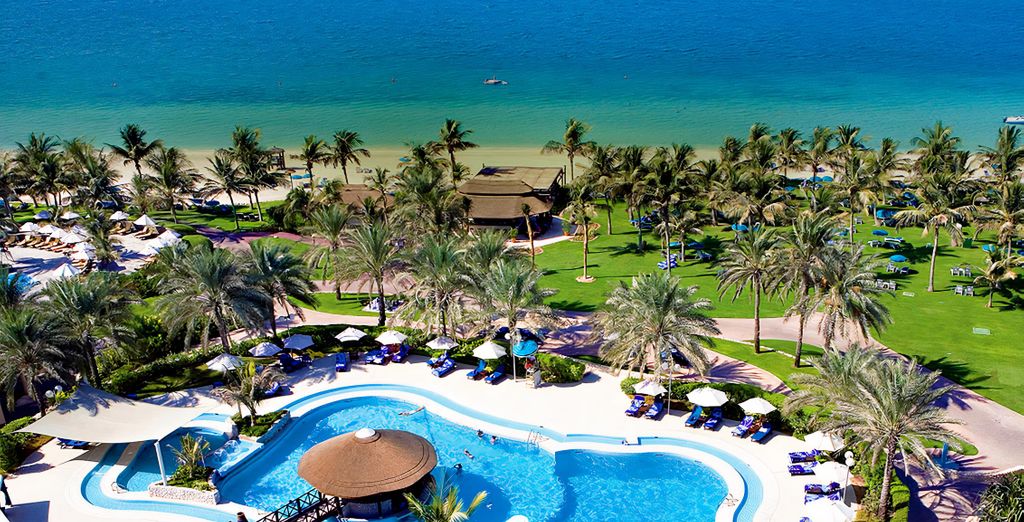 JA Beach Hotel 5*