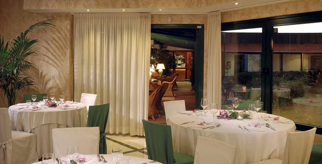 Phi Hotel Emilia 4*