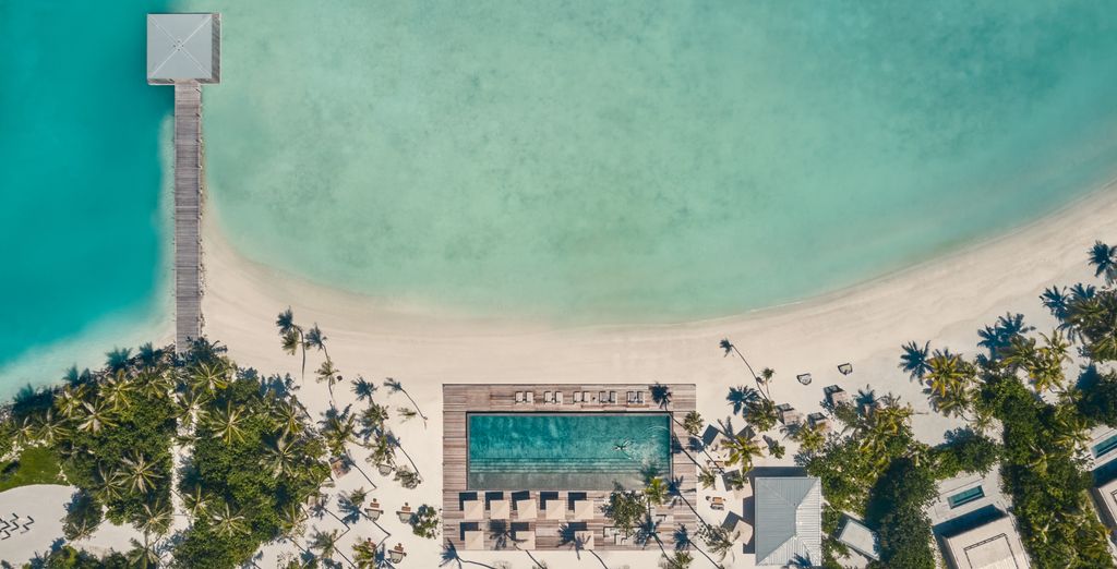 Patina Maldives Fari Islands 5*