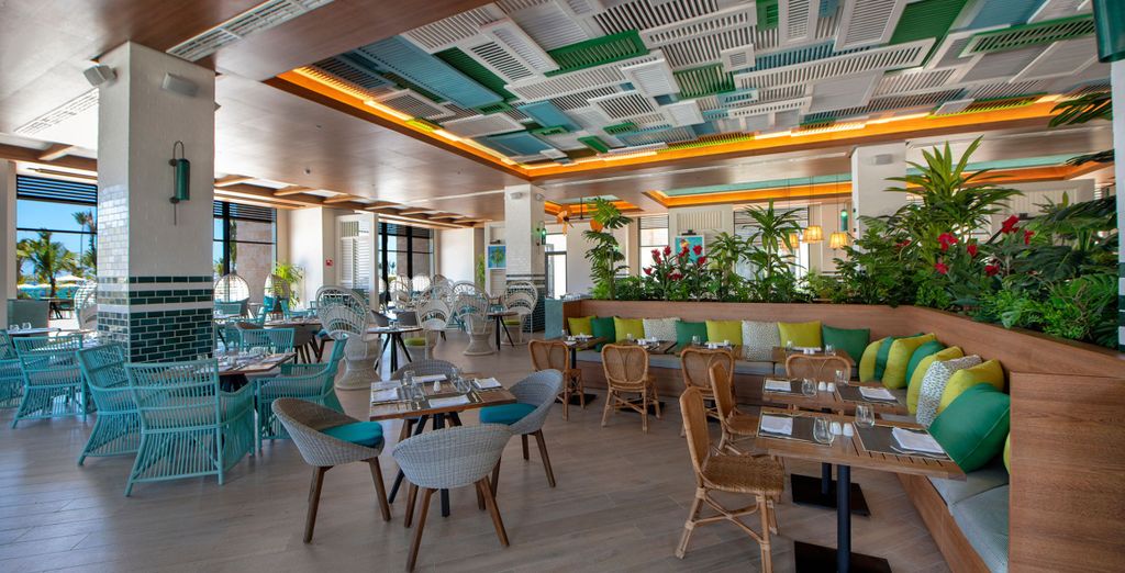 Lopesan Costa Bávaro Resort Spa & Casino 5*