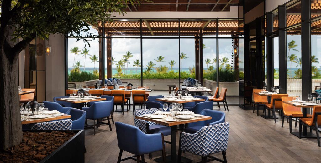 Lopesan Costa Bávaro Resort Spa & Casino 5*
