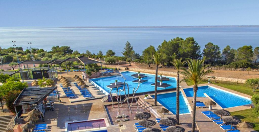 Coralia Les Oliveres 4*