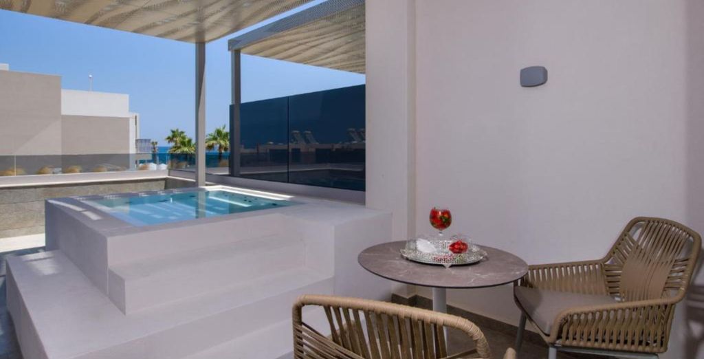 Amira Luxury Resort & Spa 5* - Adults Only