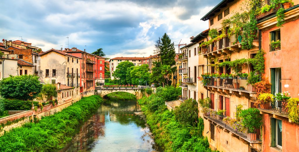 Hotel Villa Tacchi 4*