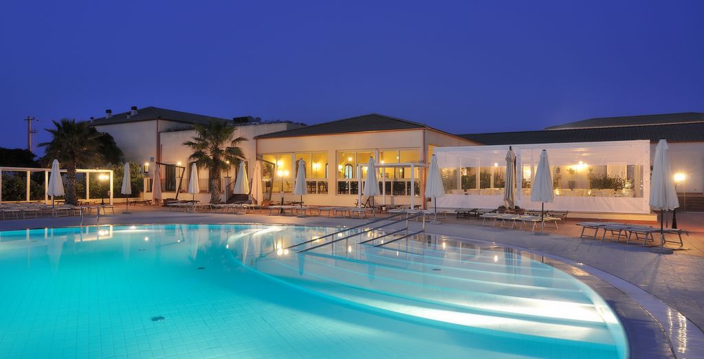  Sikania Eco Resort 4*