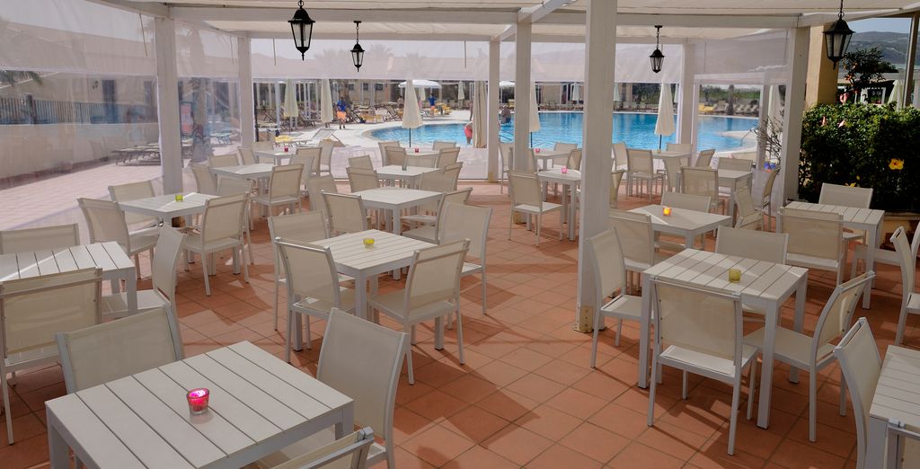  Sikania Eco Resort 4*