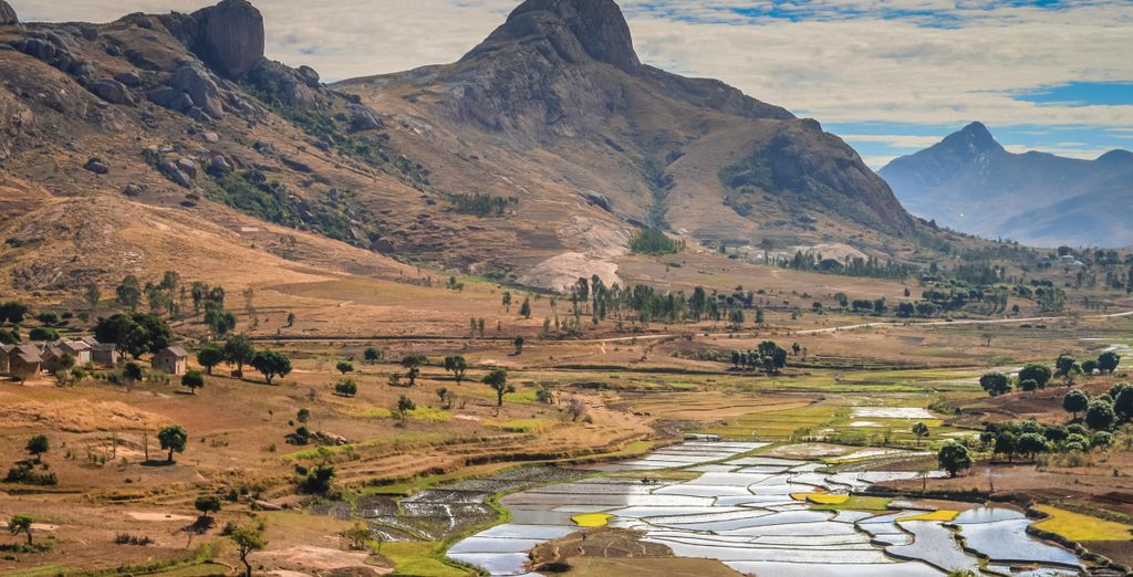Tour di 9 o 11 notti dal Sud dell'Antananarivo ad Ifafy
