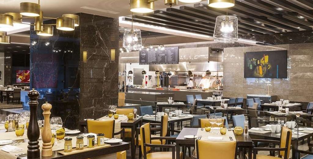 Radisson Blu Hotel Istanbul Sisli 5*
