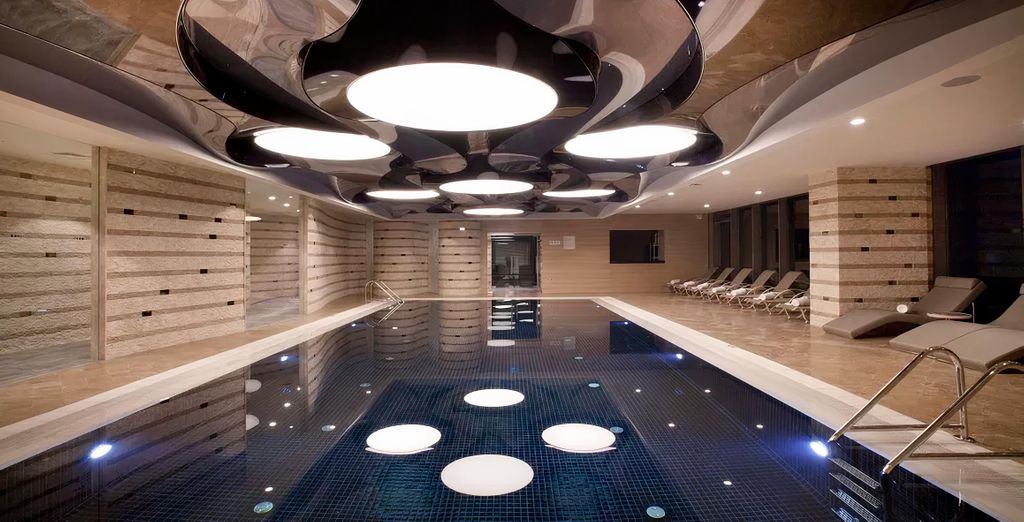 Radisson Blu Hotel Istanbul Sisli 5*