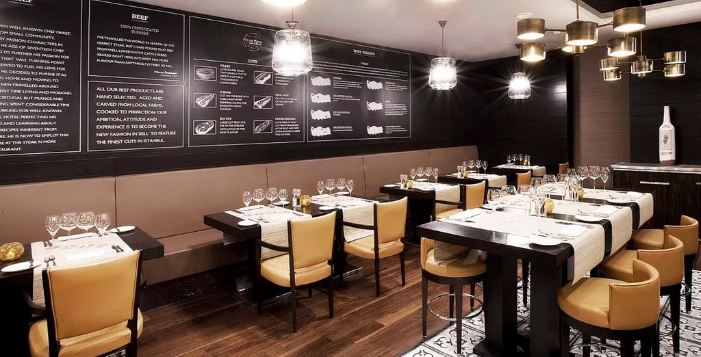 Radisson Blu Hotel Istanbul Sisli 5*