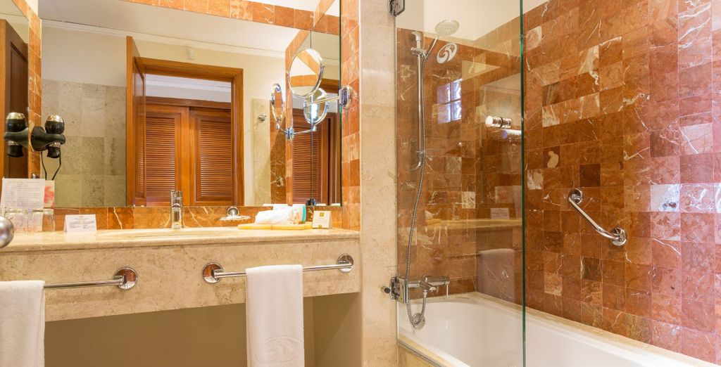 Grand Palladium Colonial Resort & Spa 5*