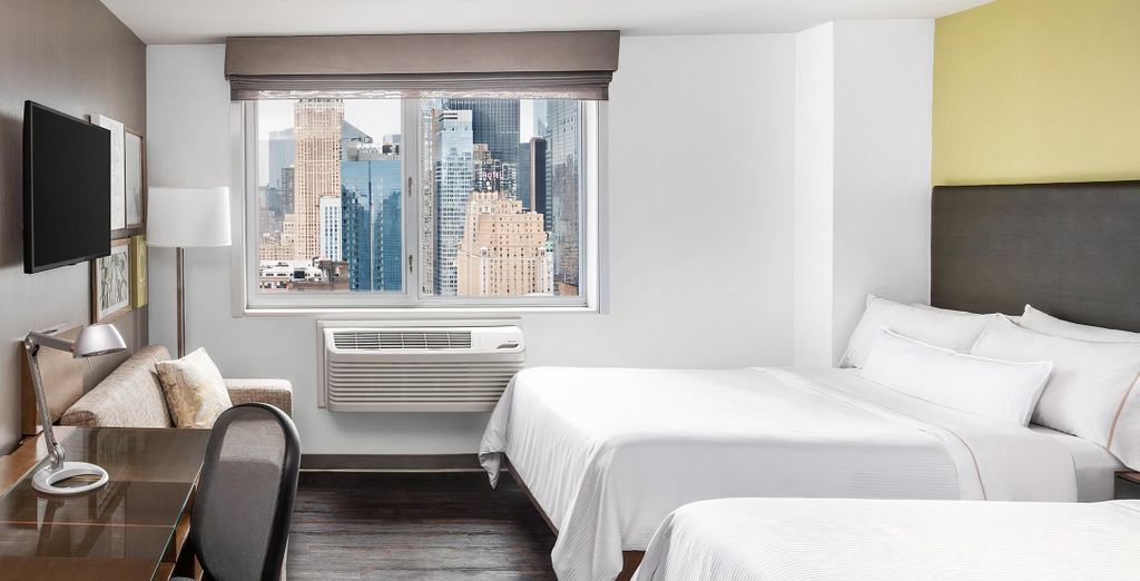 Element New York Times Square West 4*