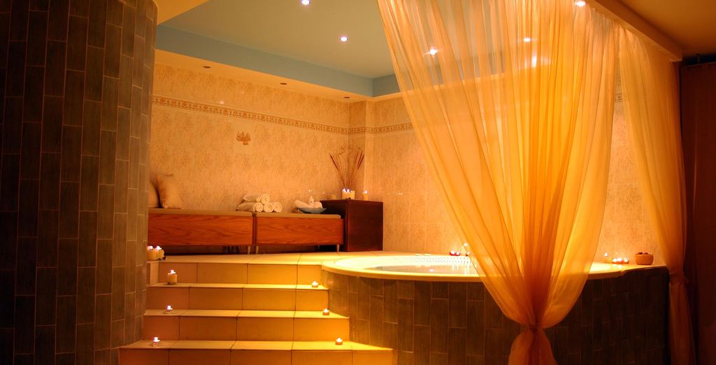 Aristoteles Holiday Resort & Spa 4*
