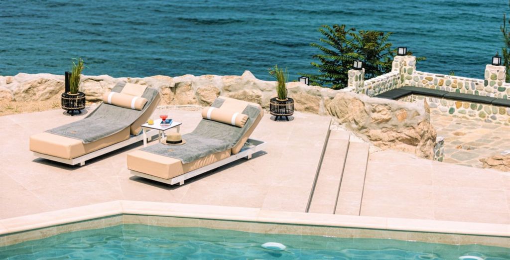 Akrotiri Olympus Luxury Suites - Adults Only