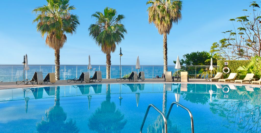 Hotel Melia Madeira Mare 5*