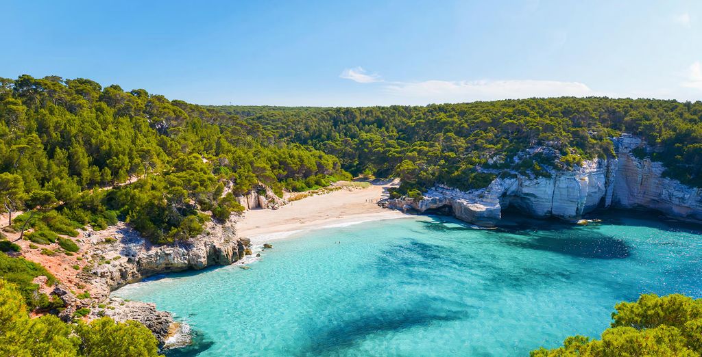 Nuramar Resort & Villas 4*