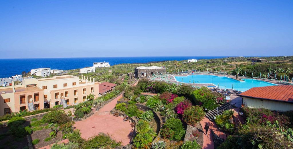 Hotel Village Suvaki 4*