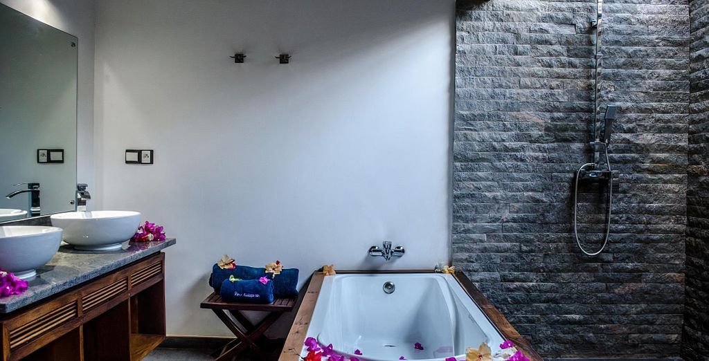 Tour di 7 notti delle meraviglie del Madagascar con estensione all'Home The Residence 4*