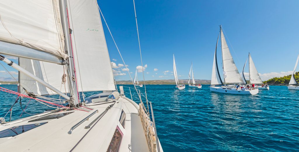 Smy Mediterranean White Santorini 4*