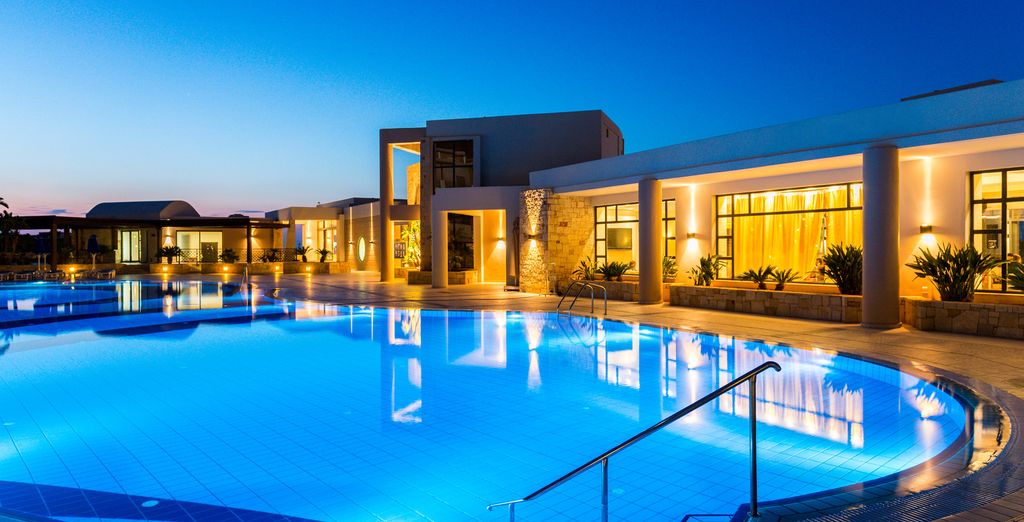 Oclub Experience Grand Hotel Holiday Resort 4*