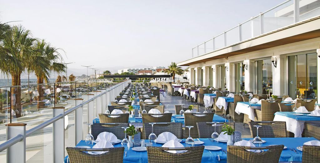 Palm Wings Kusadasi Beach Resort & Spa 5*