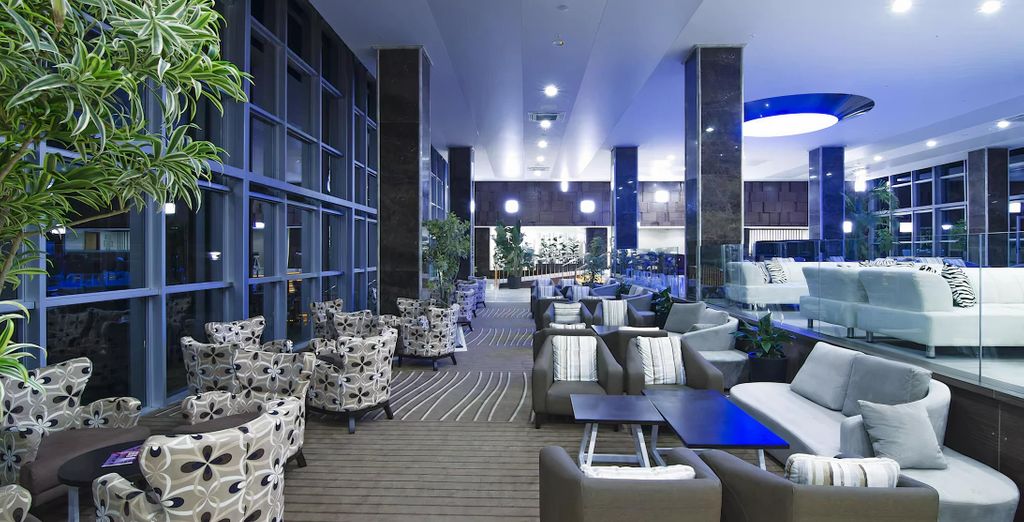 Palm Wings Kusadasi Beach Resort & Spa 5*