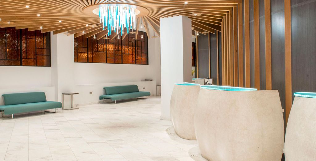 Crowne Plaza Kings Cross 4*