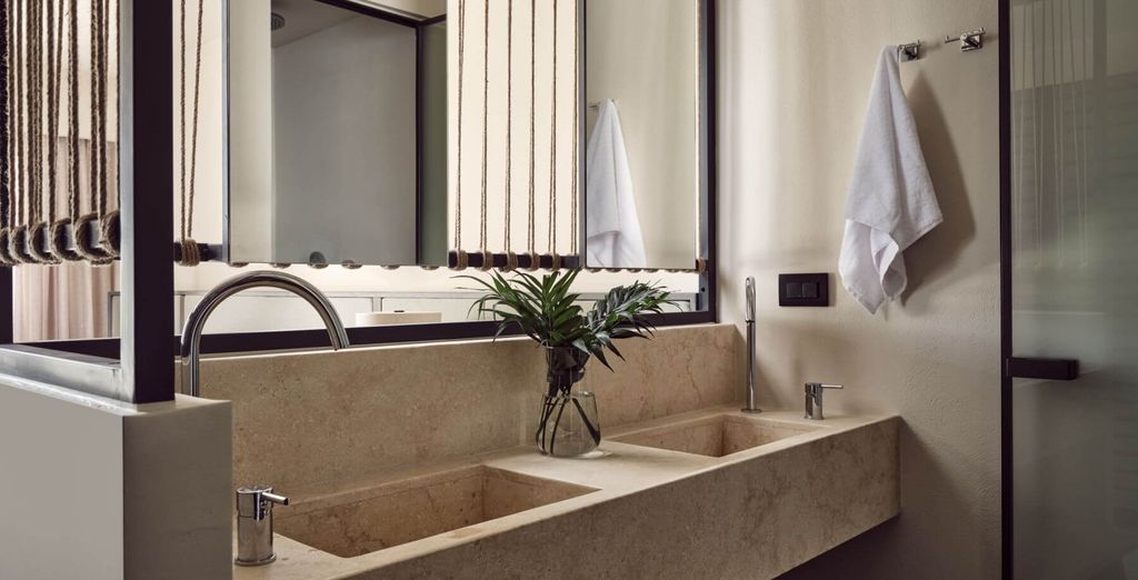 Numo Ierapetra, Curio Collection by Hilton 5* - Adults Only