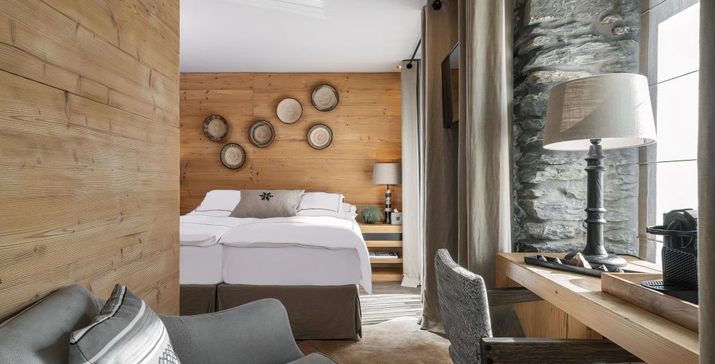 Unique Hotel Post Zermatt  4*