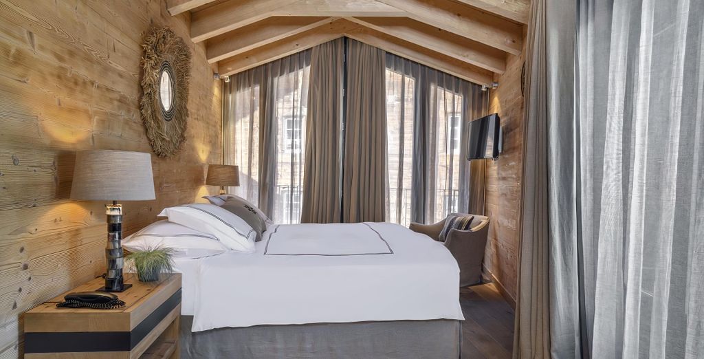 Unique Hotel Post Zermatt  4*