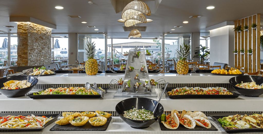 Blue Marine Resort & Spa 5*