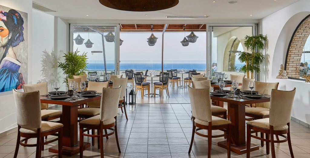Blue Marine Resort & Spa 5*