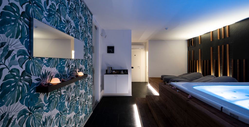Alkamuri Posh Hotel & Spa 4*