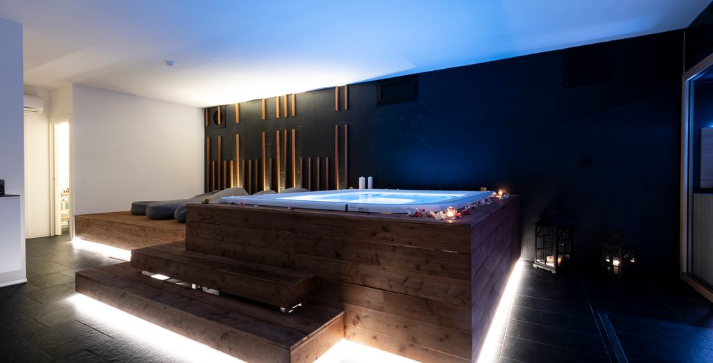 Alkamuri Posh Hotel & Spa 4*