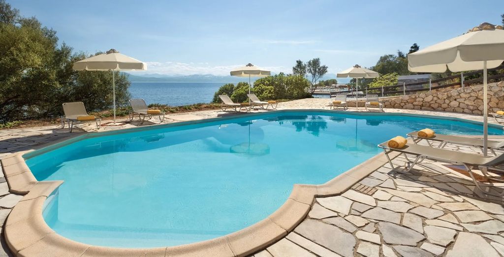 Wyndham Loutraki Poseidon Resort 5*