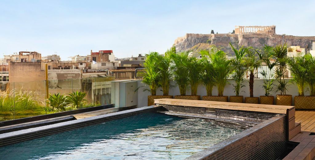 Brown Lighthouse Athens 4*